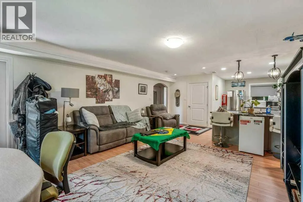 214 Mt Sundance Crescent