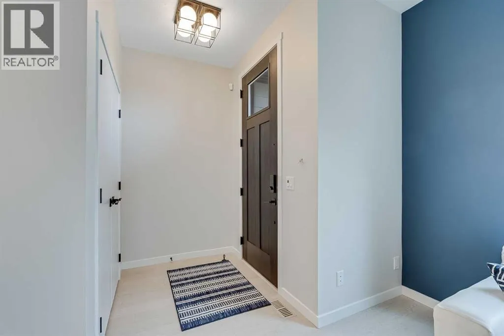 709 Marine Drive SE