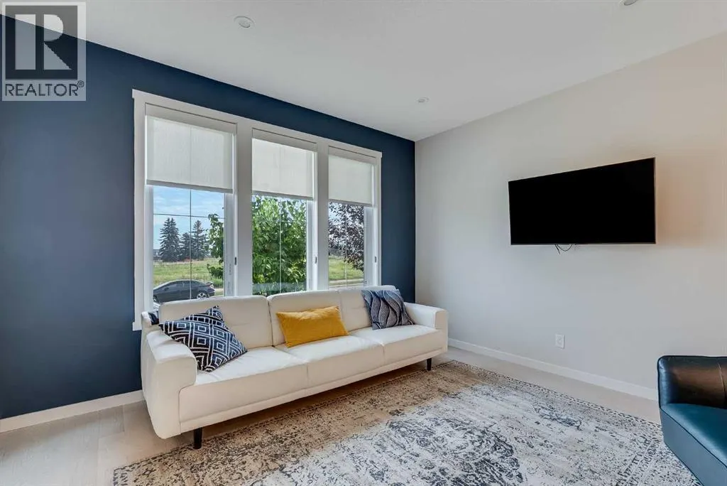 709 Marine Drive SE