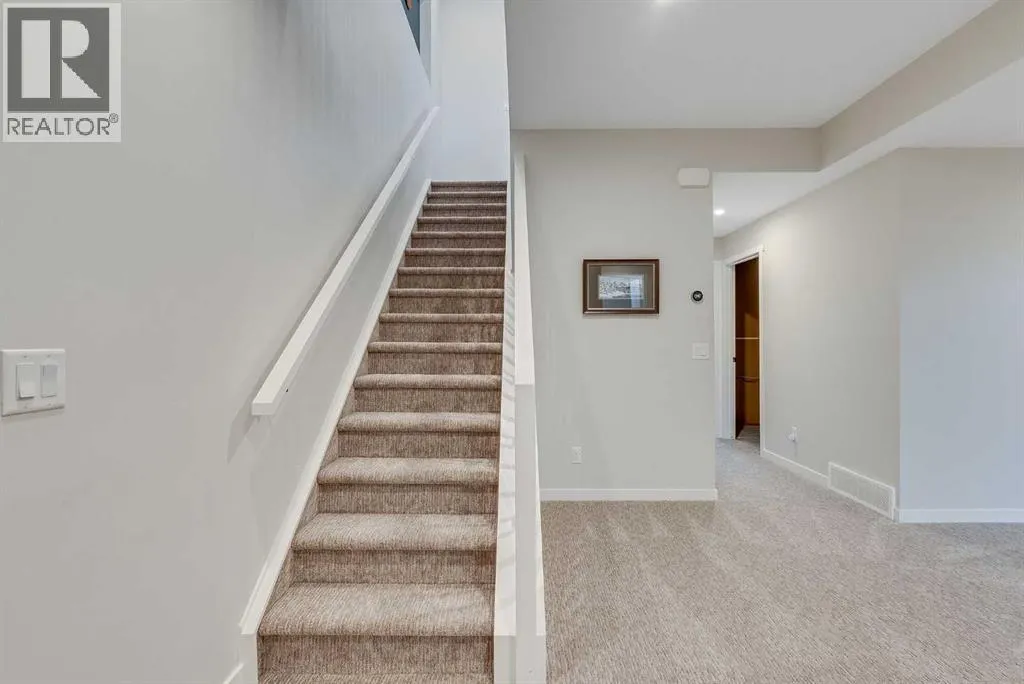 709 Marine Drive SE