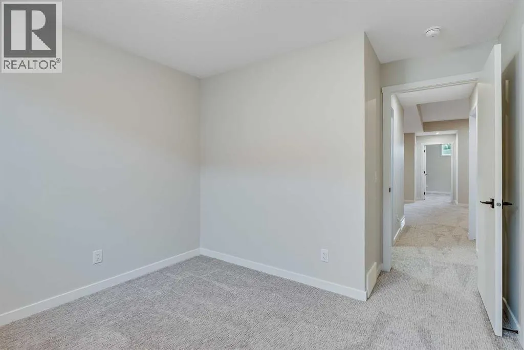 709 Marine Drive SE