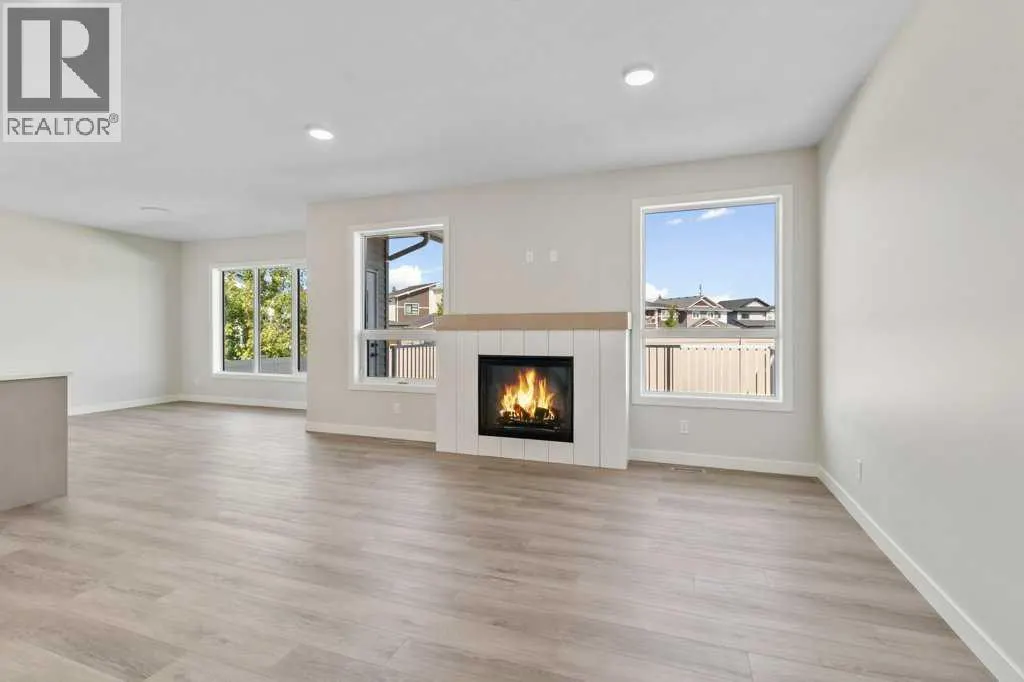 16 Eaton Crescent