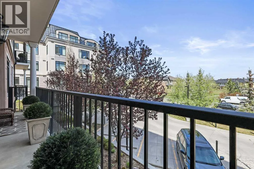 205, 211 Quarry Way SE