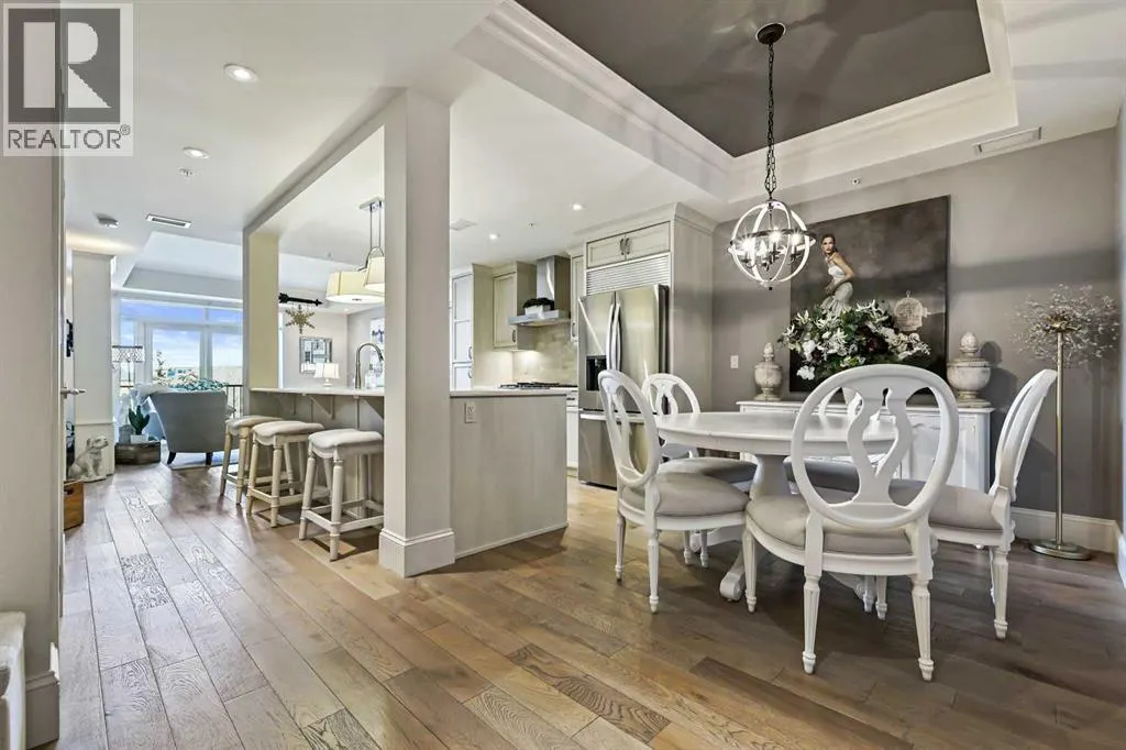 205, 211 Quarry Way SE