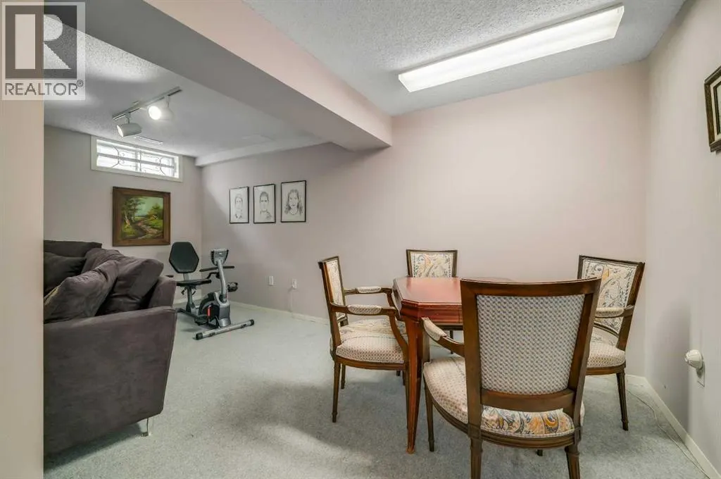 4, 10910 Bonaventure Drive