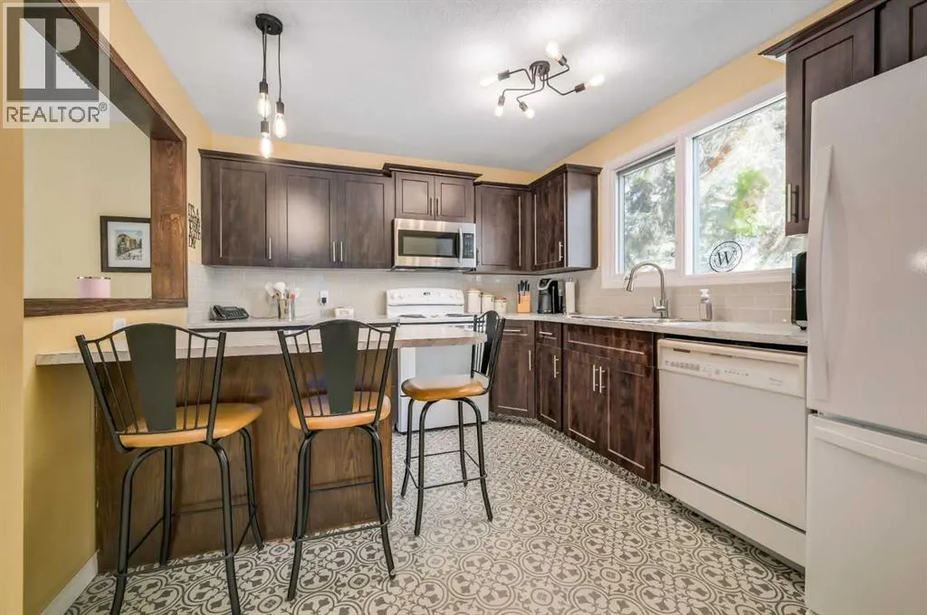 4, 10910 Bonaventure Drive