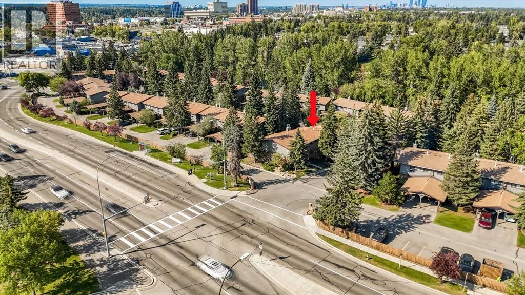 4, 10910 Bonaventure Drive