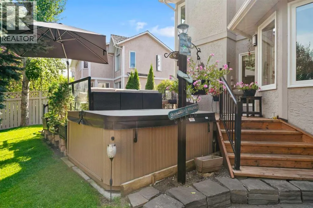 87 Shawnee Crescent SW
