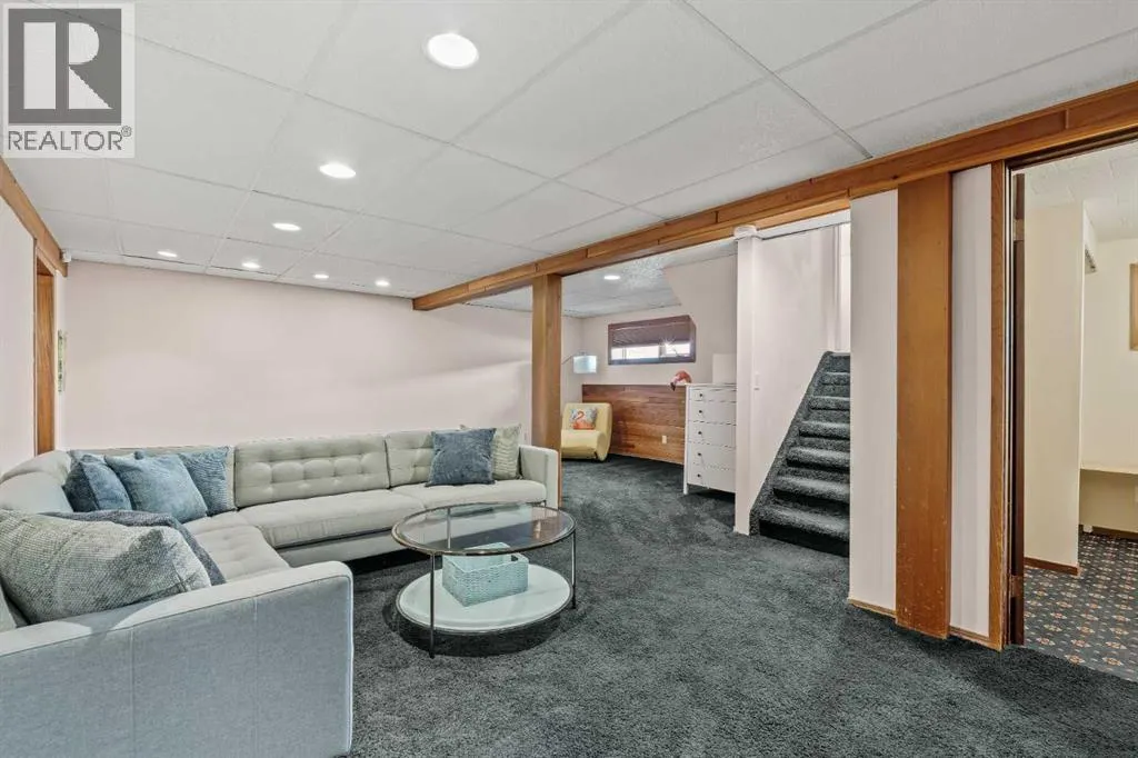 20 Hunters Gate
