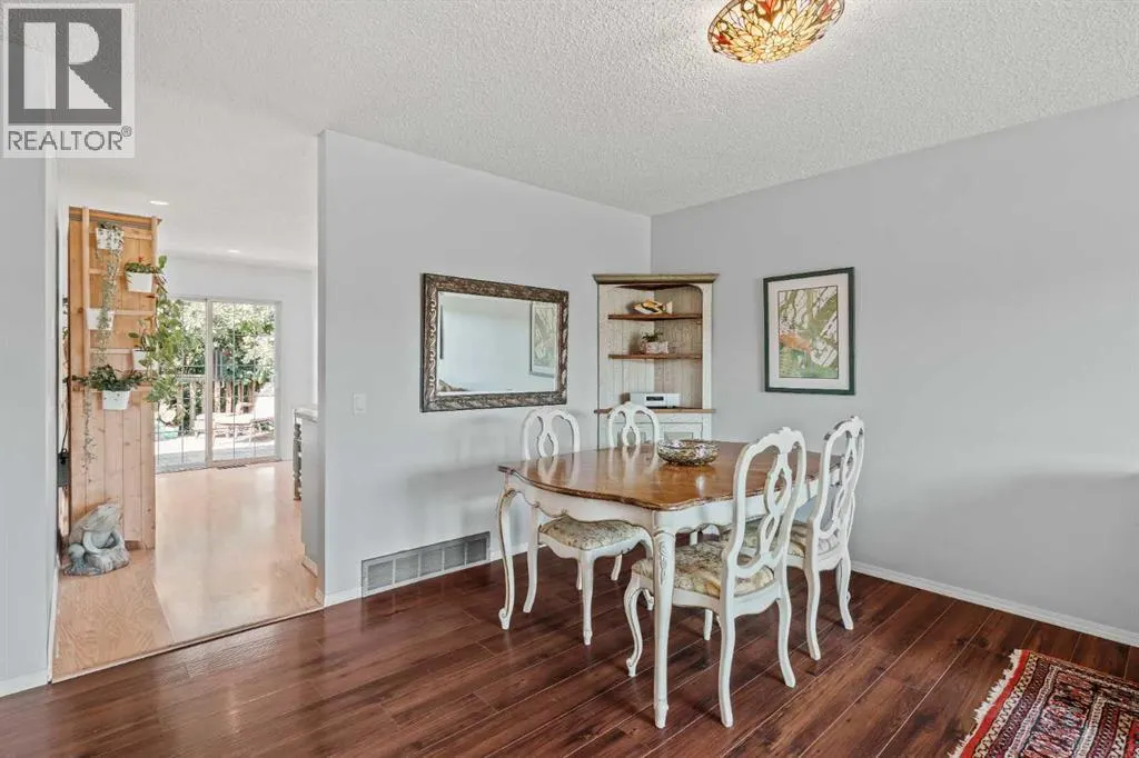 20 Hunters Gate