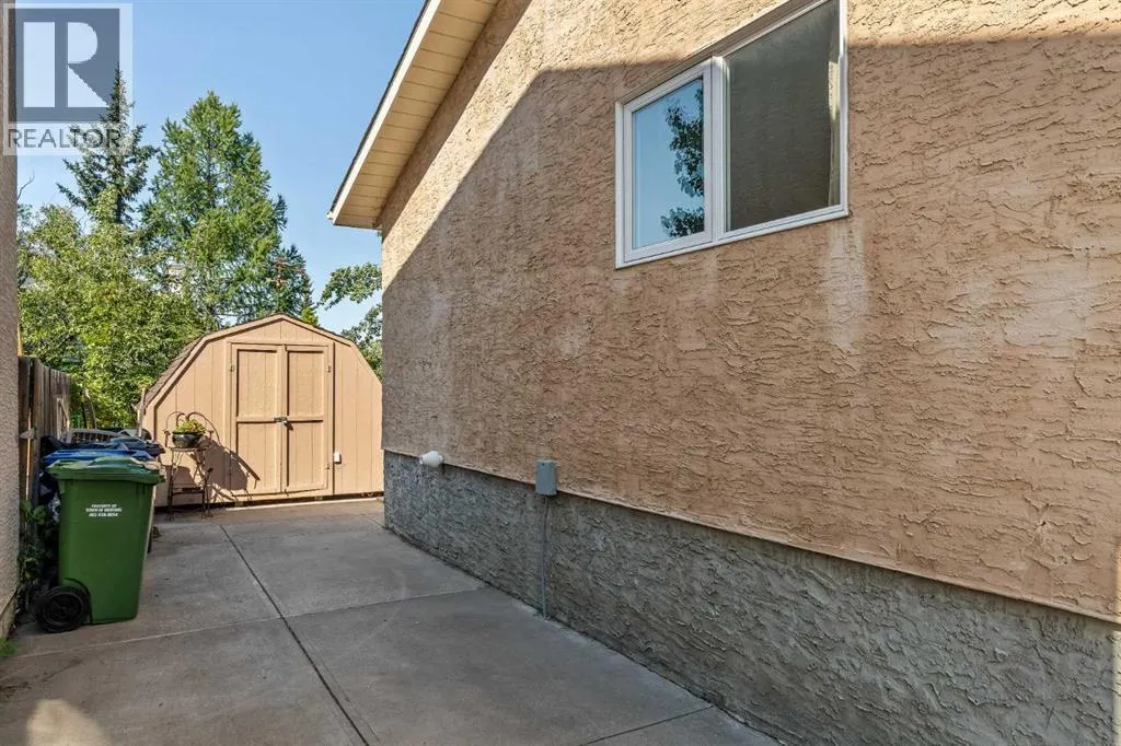 20 Hunters Gate