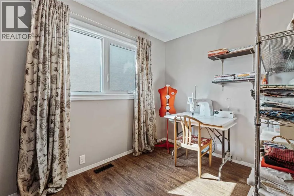 20 Hunters Gate