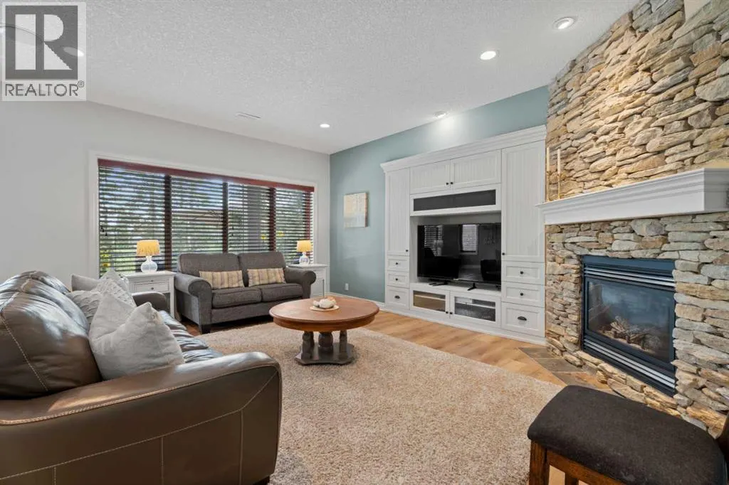 61 Crystal Green Drive