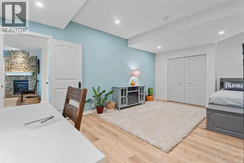 61 Crystal Green Drive