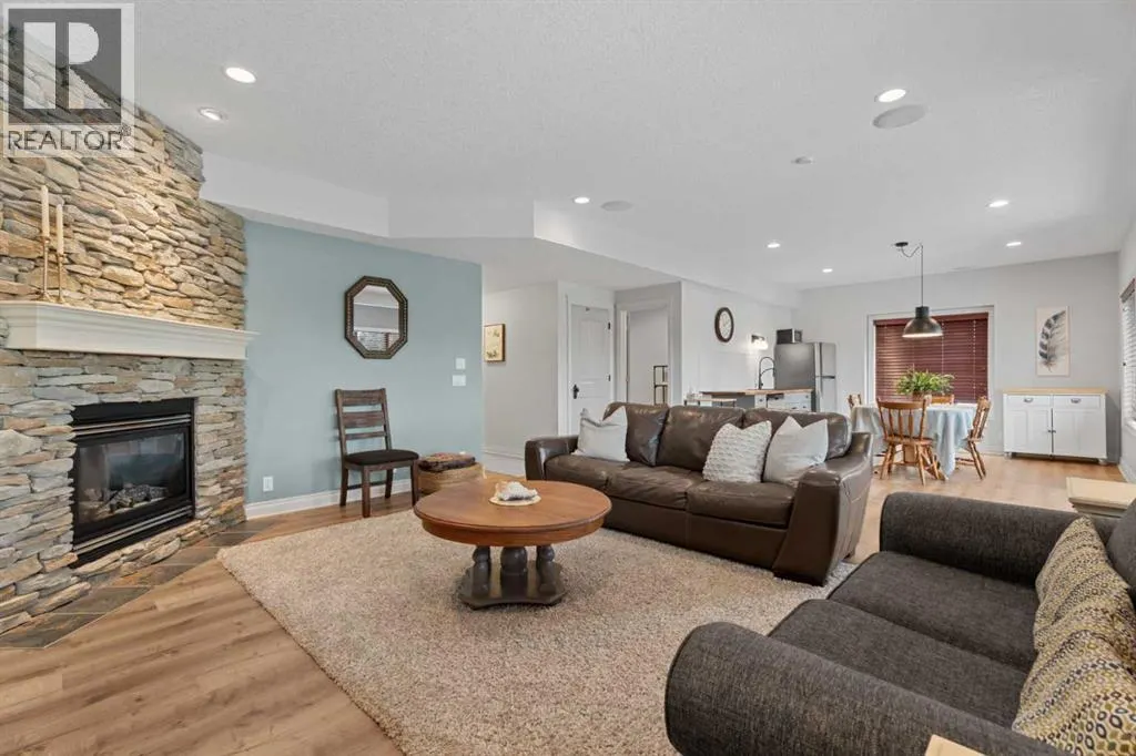 61 Crystal Green Drive