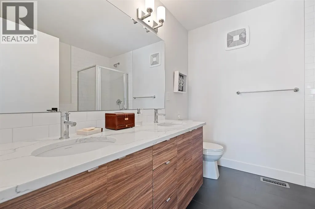 39 Sunrise Heights