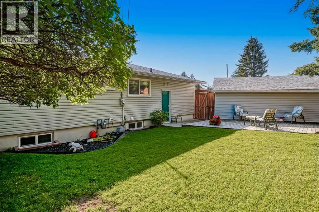 52 Hogarth Crescent SW