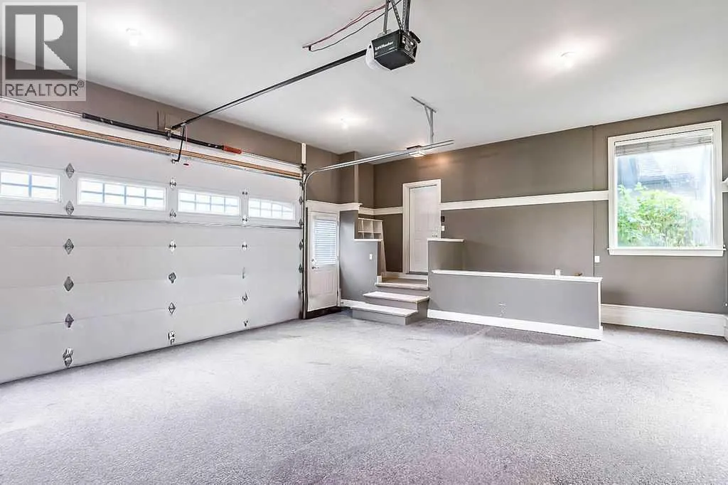 35 Summit Pointe Drive