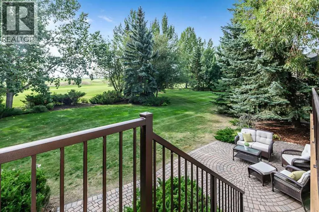 35 Summit Pointe Drive