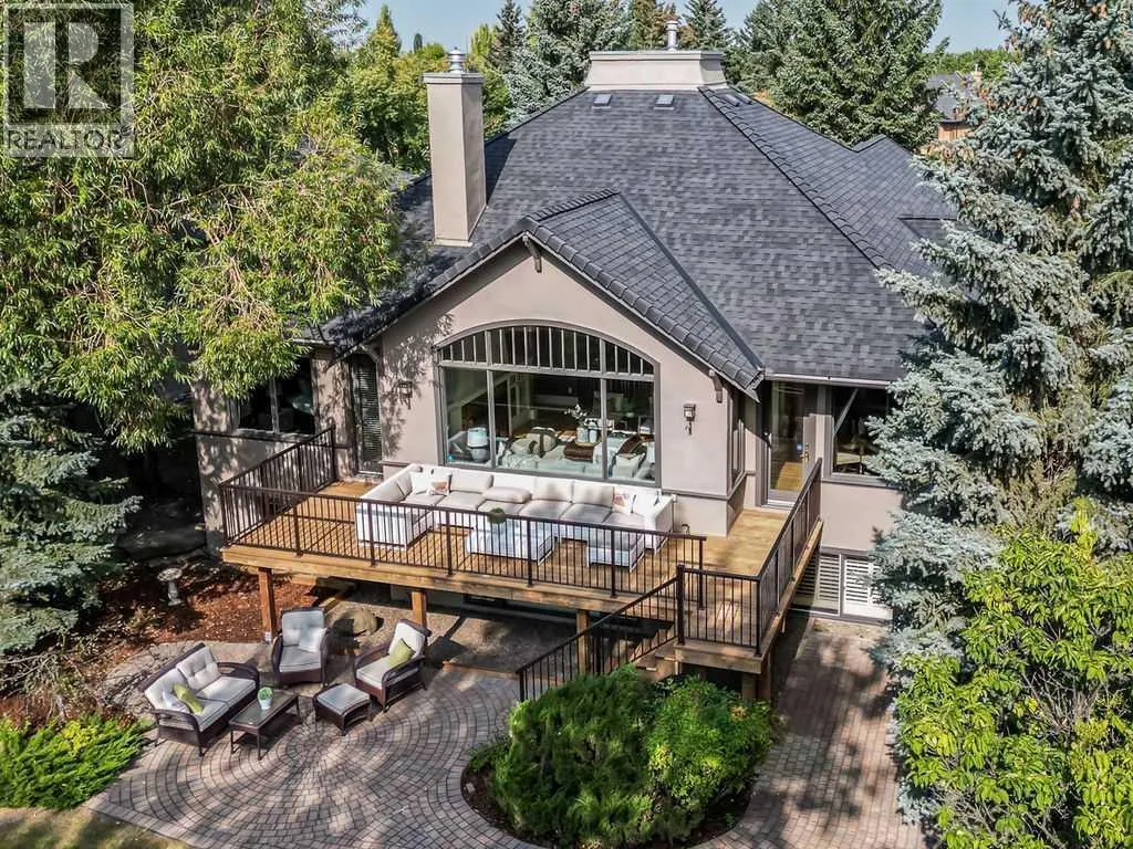 35 Summit Pointe Drive