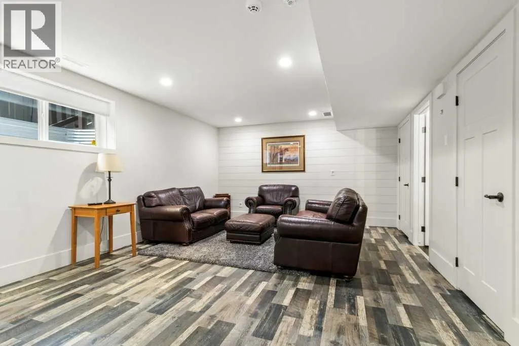 60 Reynolds Road