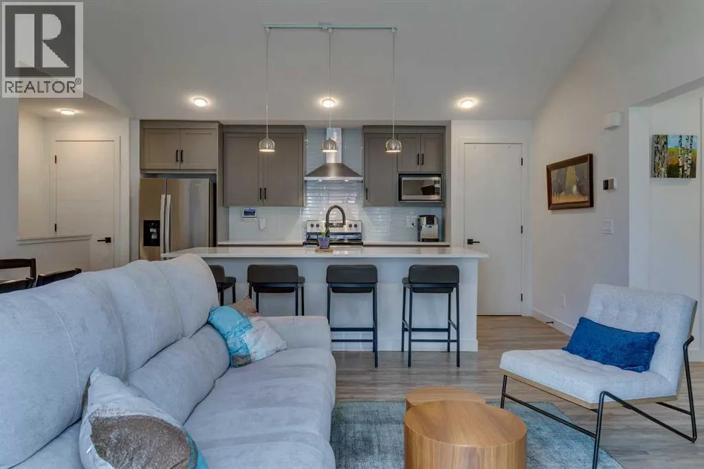 3402, 100 Walgrove Court SE