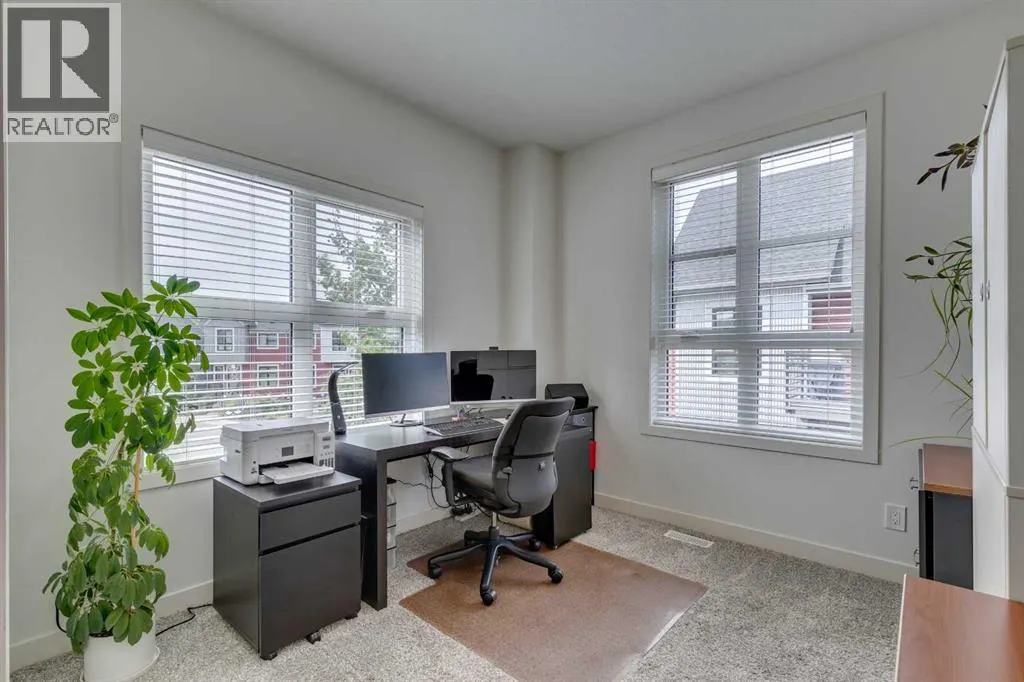 3402, 100 Walgrove Court SE