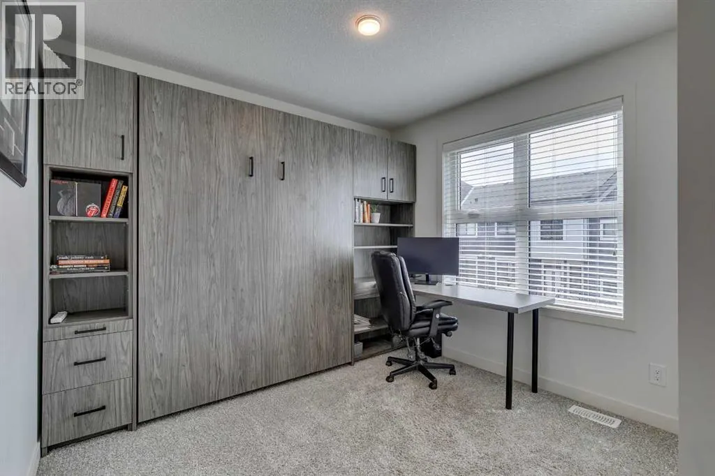 3402, 100 Walgrove Court SE