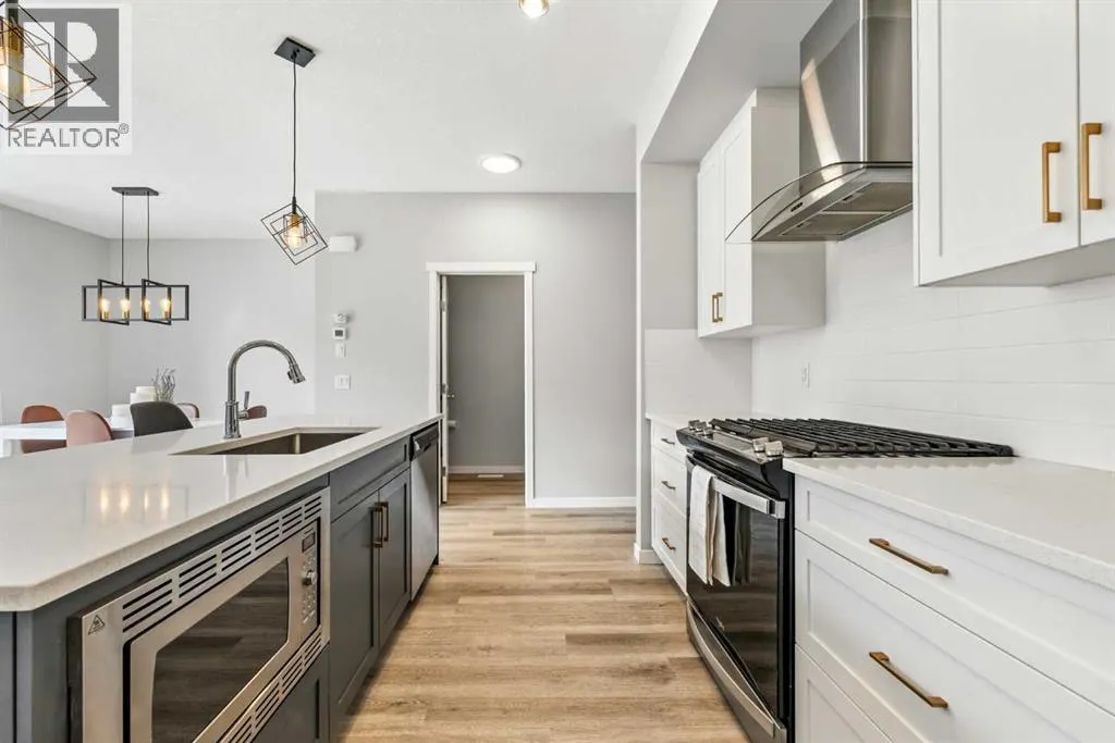 66 Magnolia Terrace SE