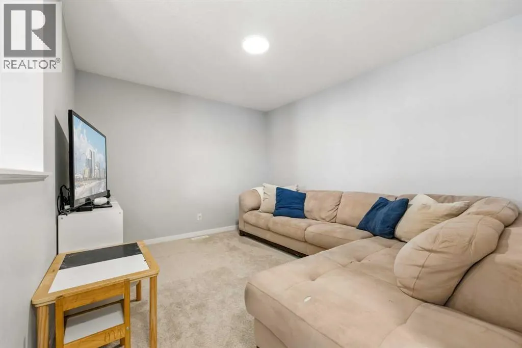 66 Magnolia Terrace SE