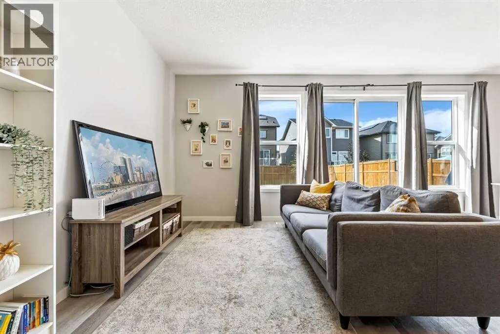 66 Magnolia Terrace SE