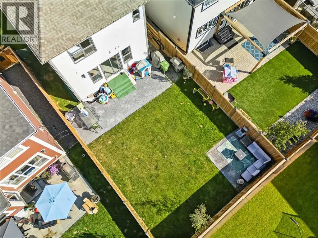 66 Magnolia Terrace SE
