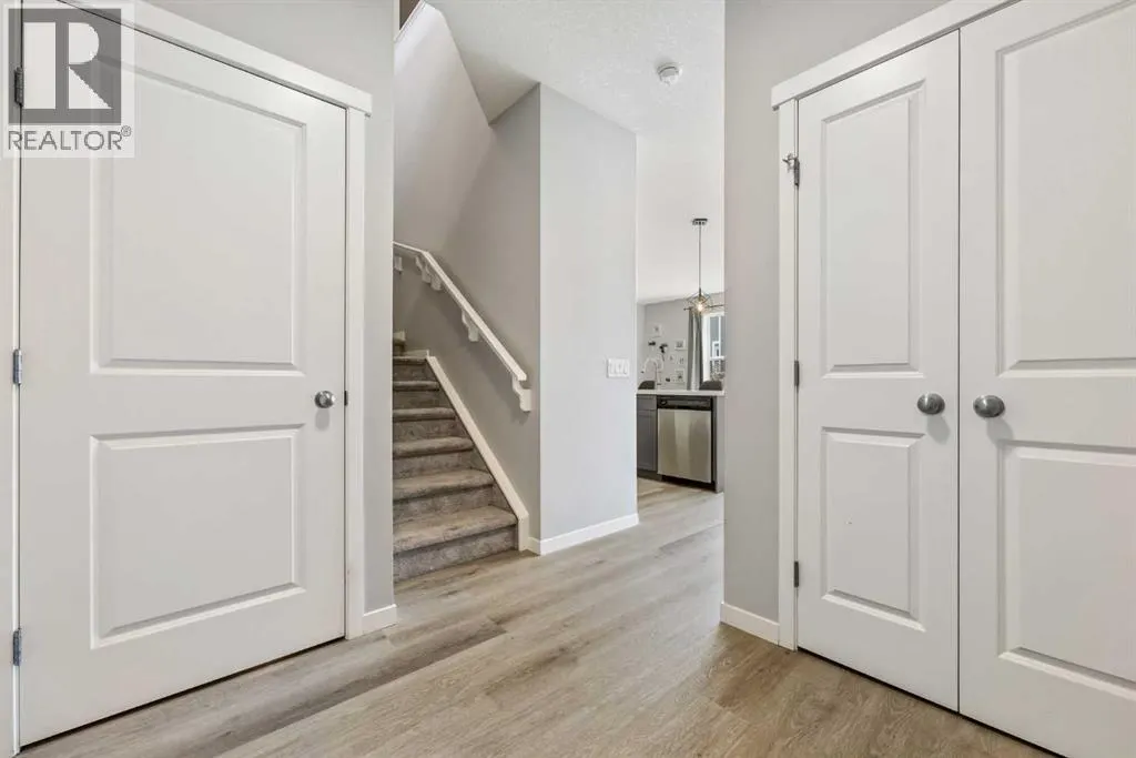 66 Magnolia Terrace SE