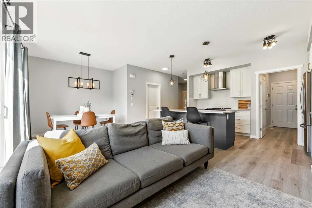66 Magnolia Terrace SE