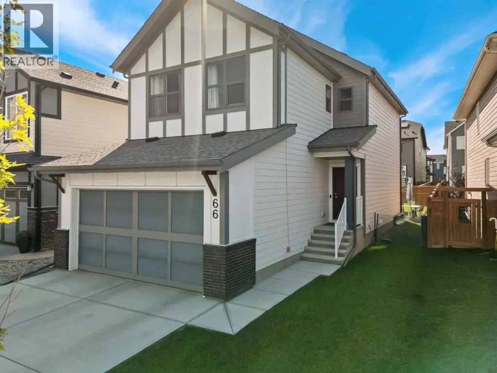 66 Magnolia Terrace SE