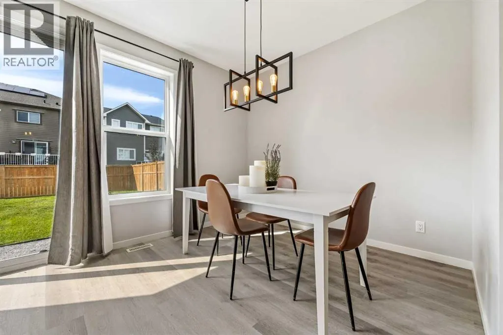 66 Magnolia Terrace SE