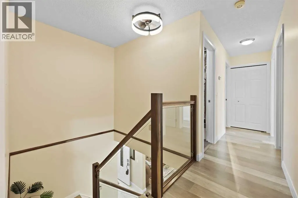 100 Hawkfield Crescent NW