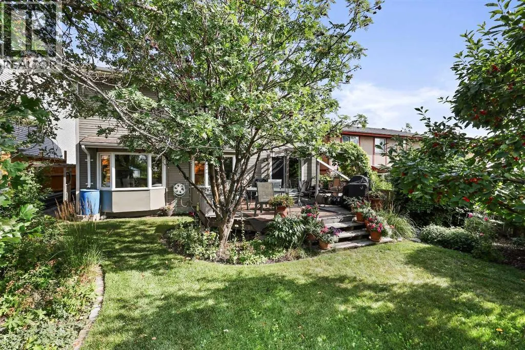 100 Hawkfield Crescent NW