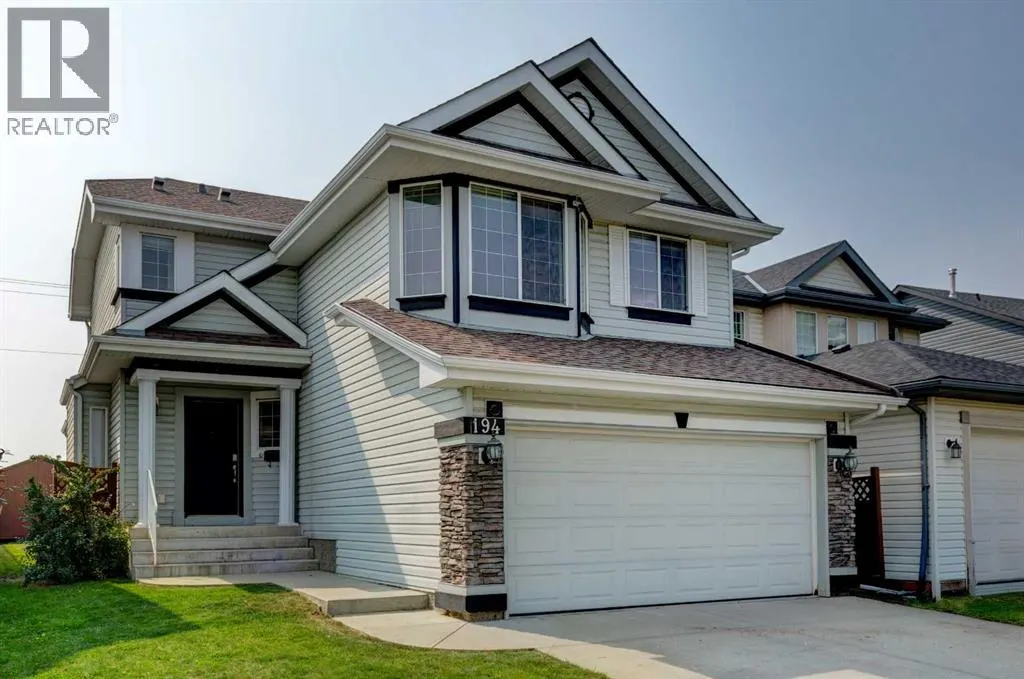 194 Somerglen Way SW