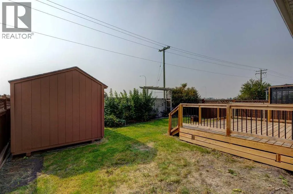 194 Somerglen Way SW