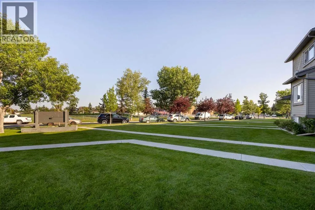 41, 12 Templewood Drive NE