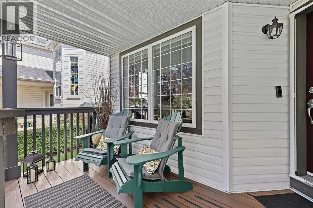 100 Lakeview Cove