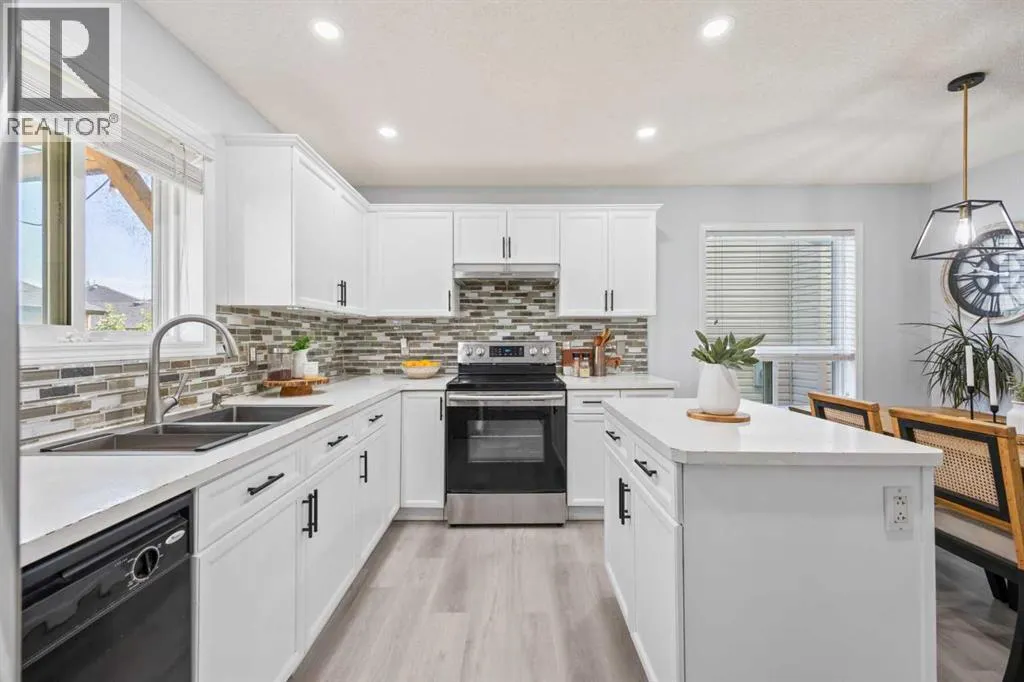 371 Silverado Drive SW
