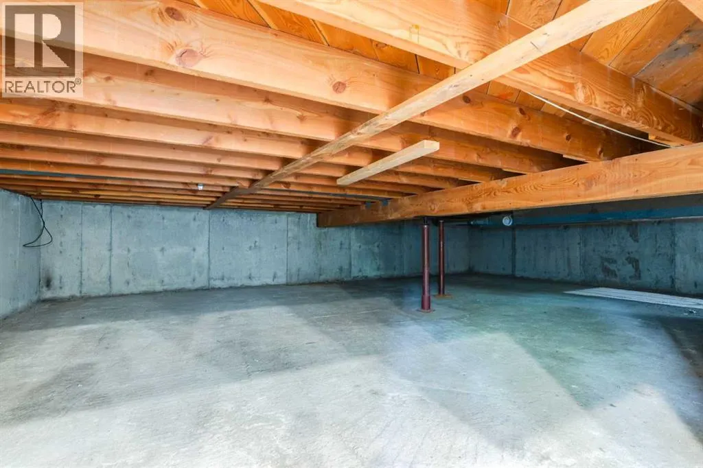 503 Athlone Road SE
