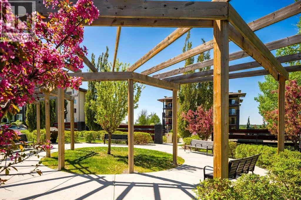 1211, 625 Glenbow Drive