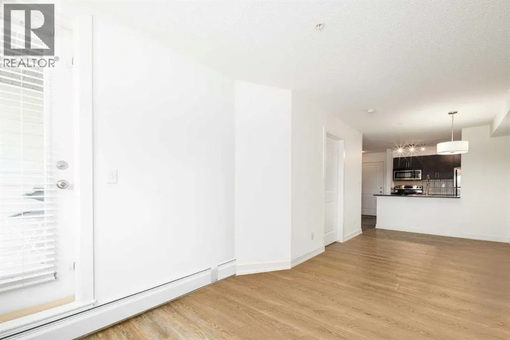1211, 625 Glenbow Drive
