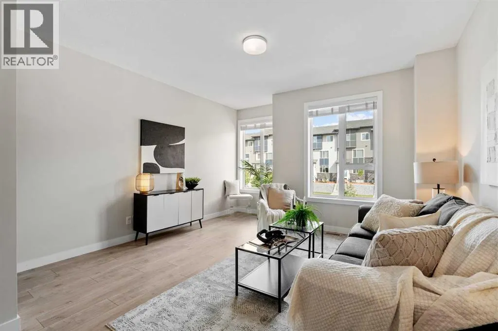414 Drake Landing Wynd