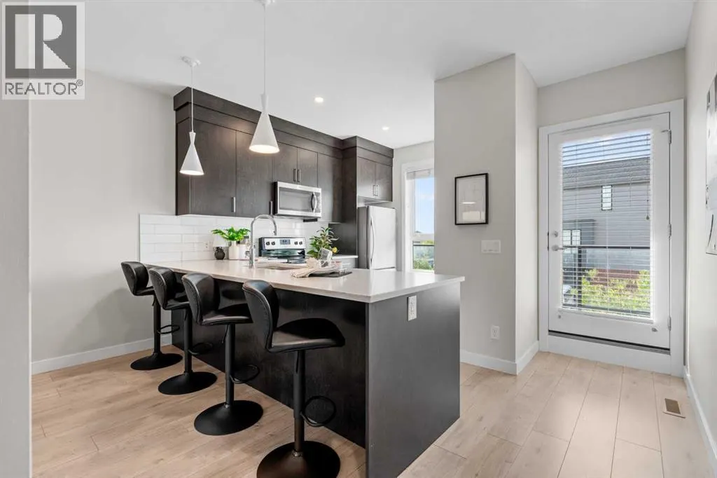 414 Drake Landing Wynd