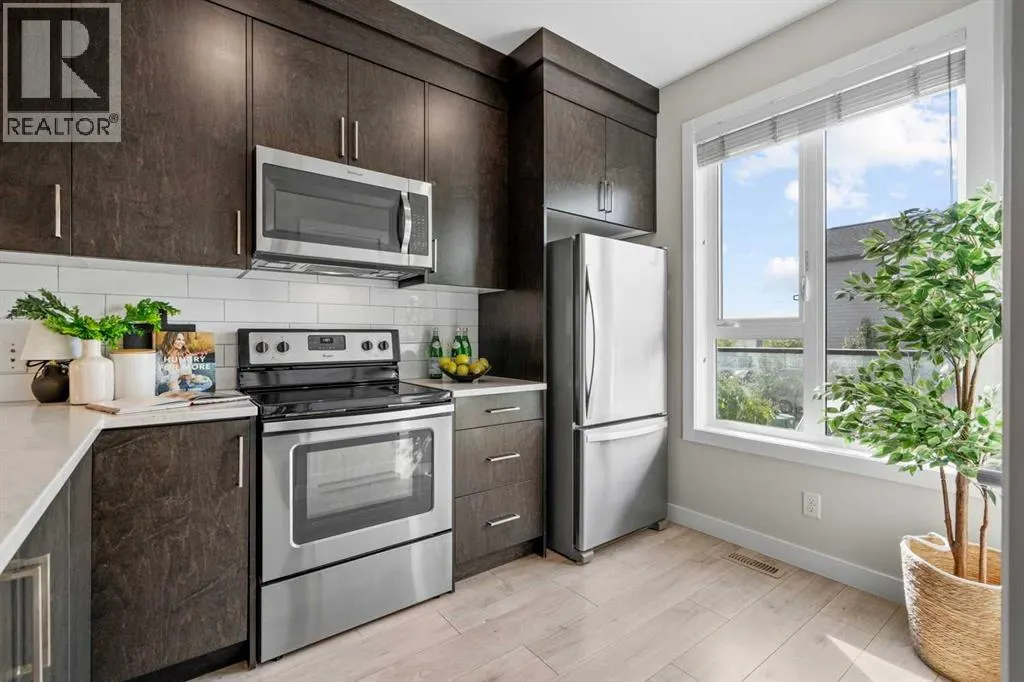 414 Drake Landing Wynd