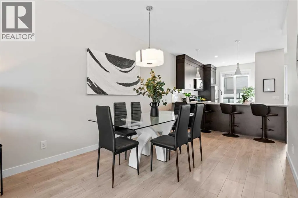 414 Drake Landing Wynd